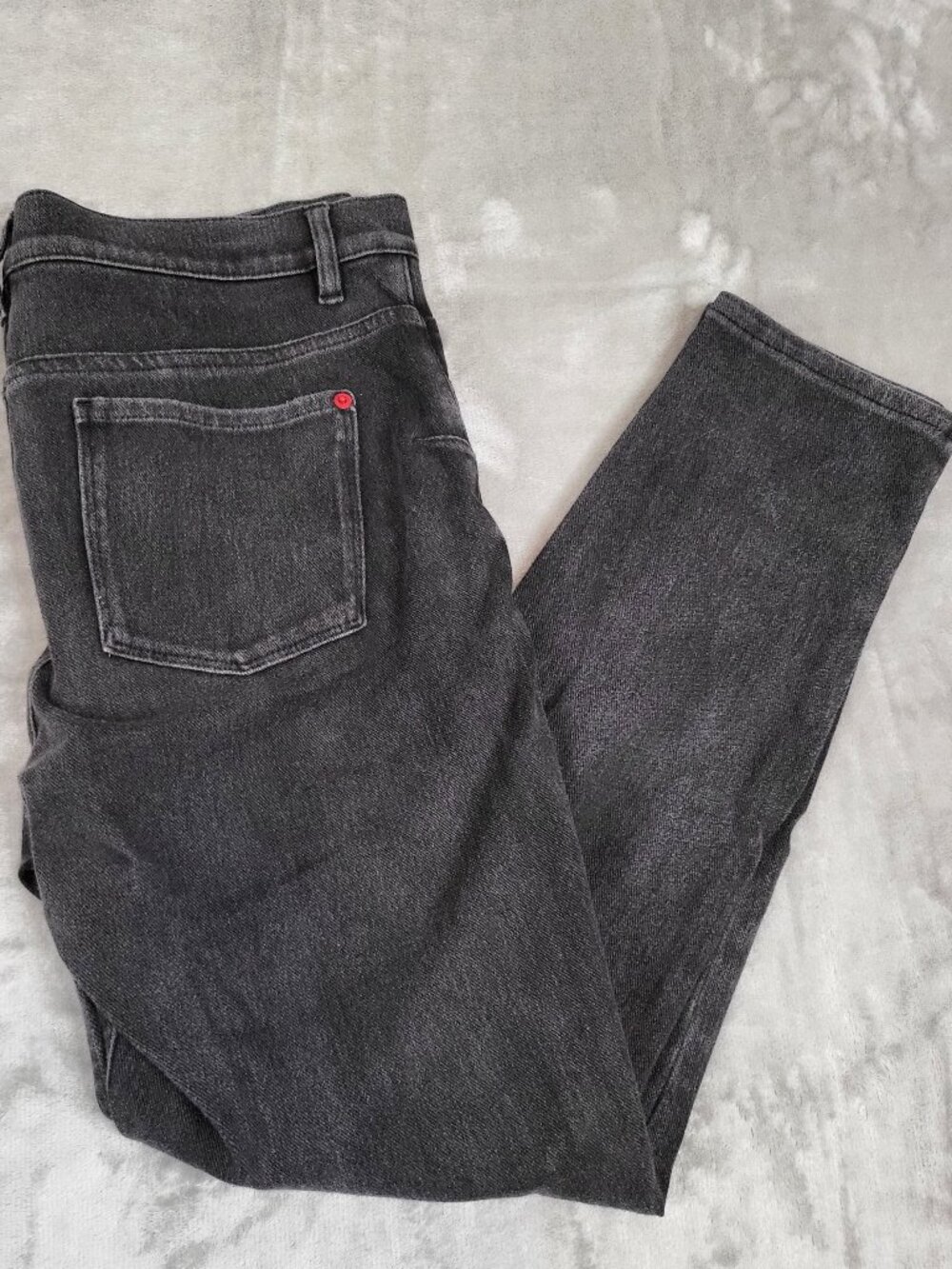 SPANX The Slim-X Super Skinny Black Wash Jeans Size 32 Sculpting Stretch Denim